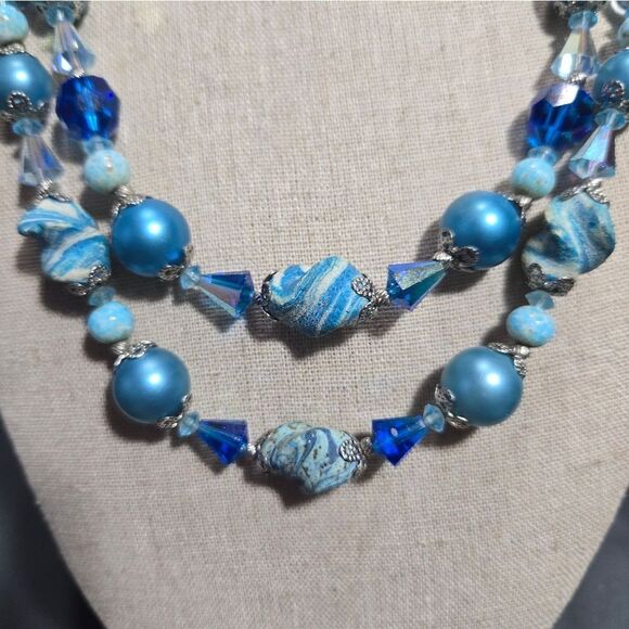 Vintage Vendome Mid-Century Blue Crystal and Bead Double Strand Necklace - Picture 9 of 10